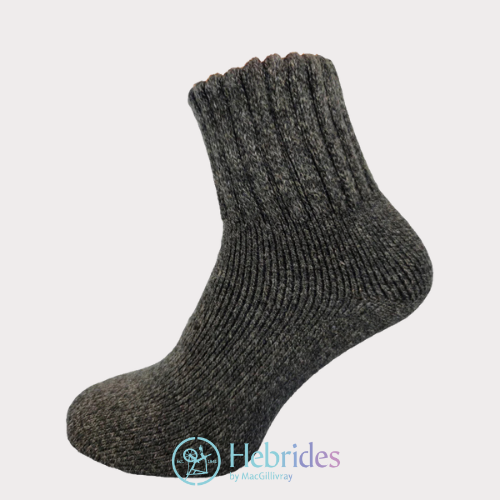 dark grey wool blend socks size 7-11