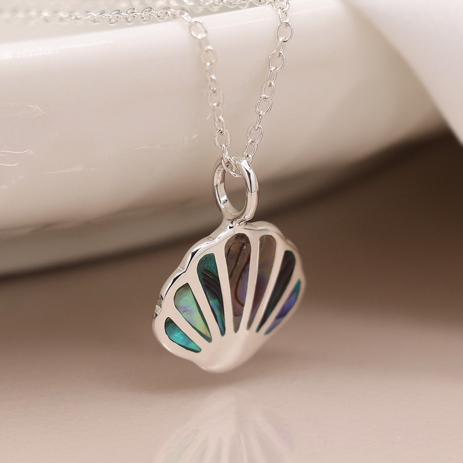 Sterling silver paua shell clamshell pendant necklace
