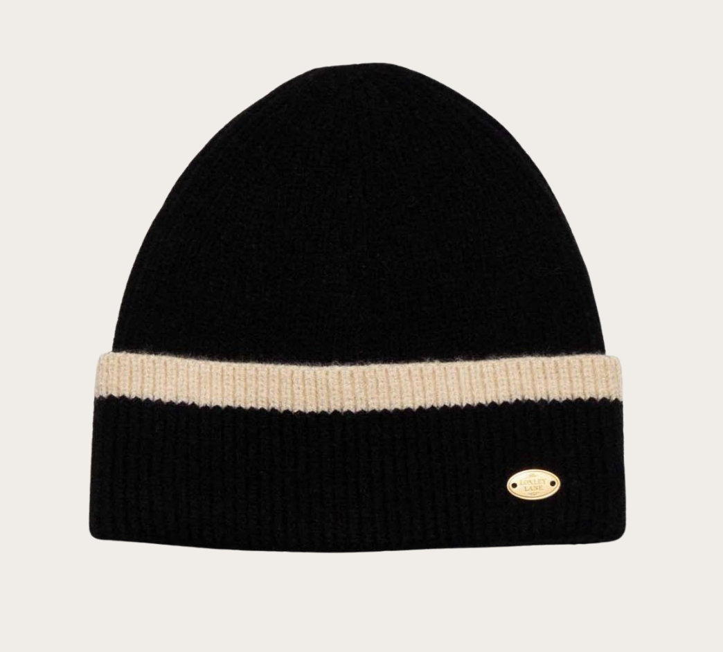 Beanie hat knitted boarder design black