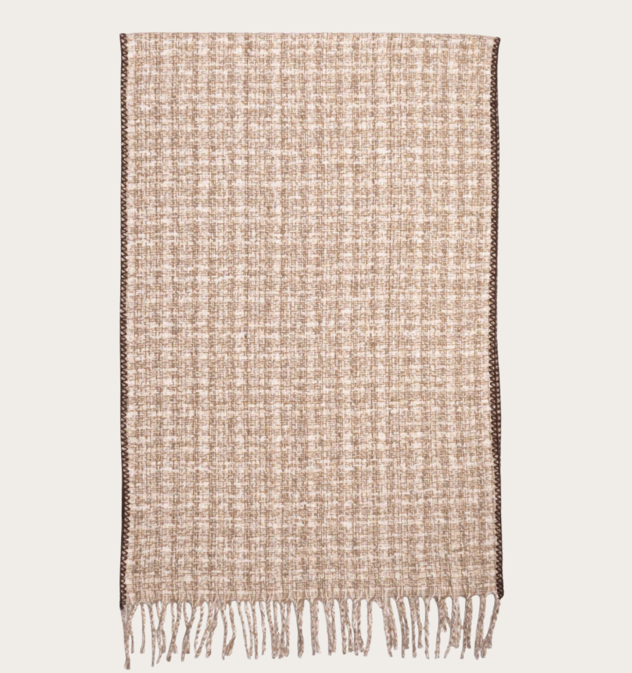 Scarf cozy scarf with blanket edge cream