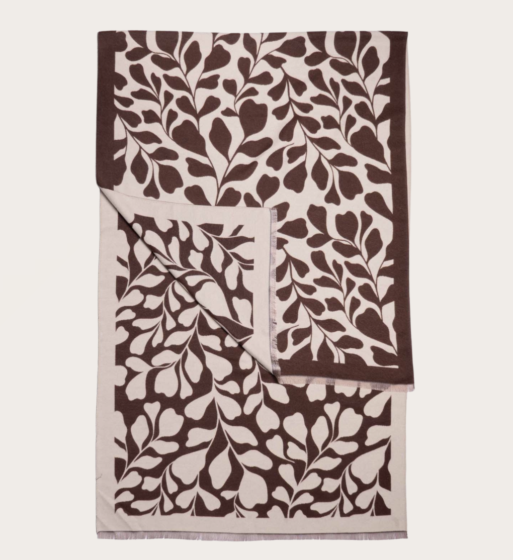 Wrap/scarf fig leaf print with fringed edge chocolate