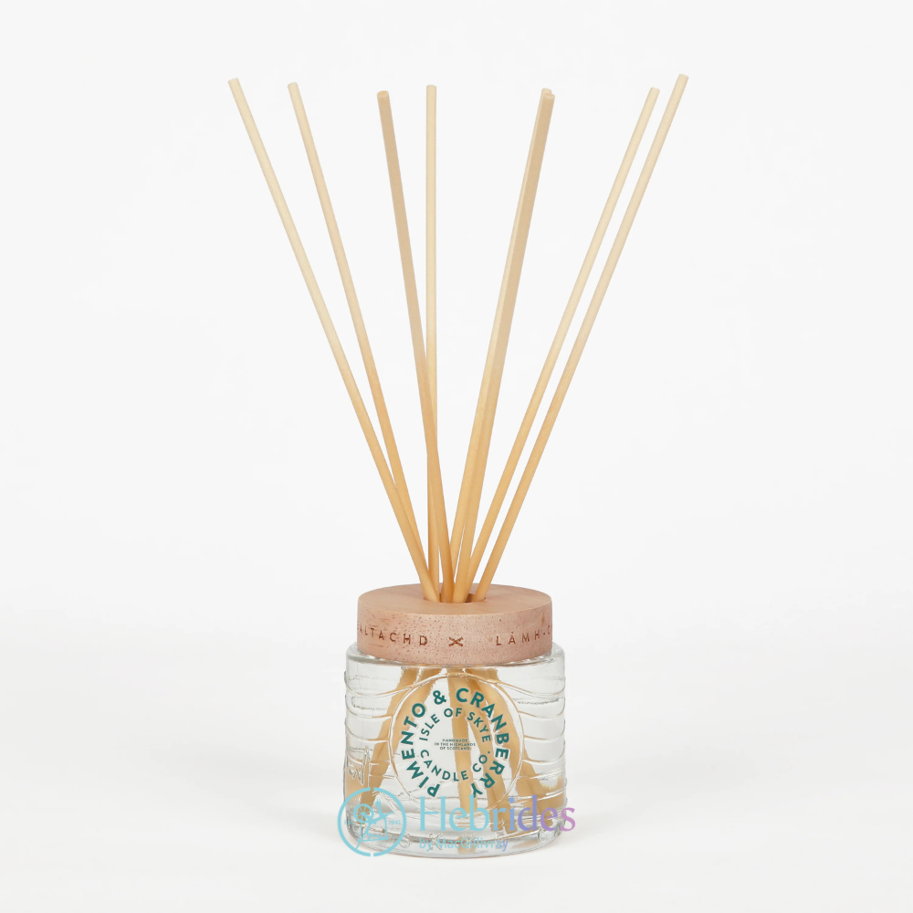 Pimento and cranberry diffuser