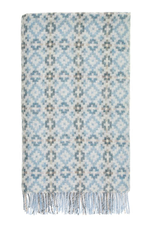Domhnall Blanket (140 x 185cm)