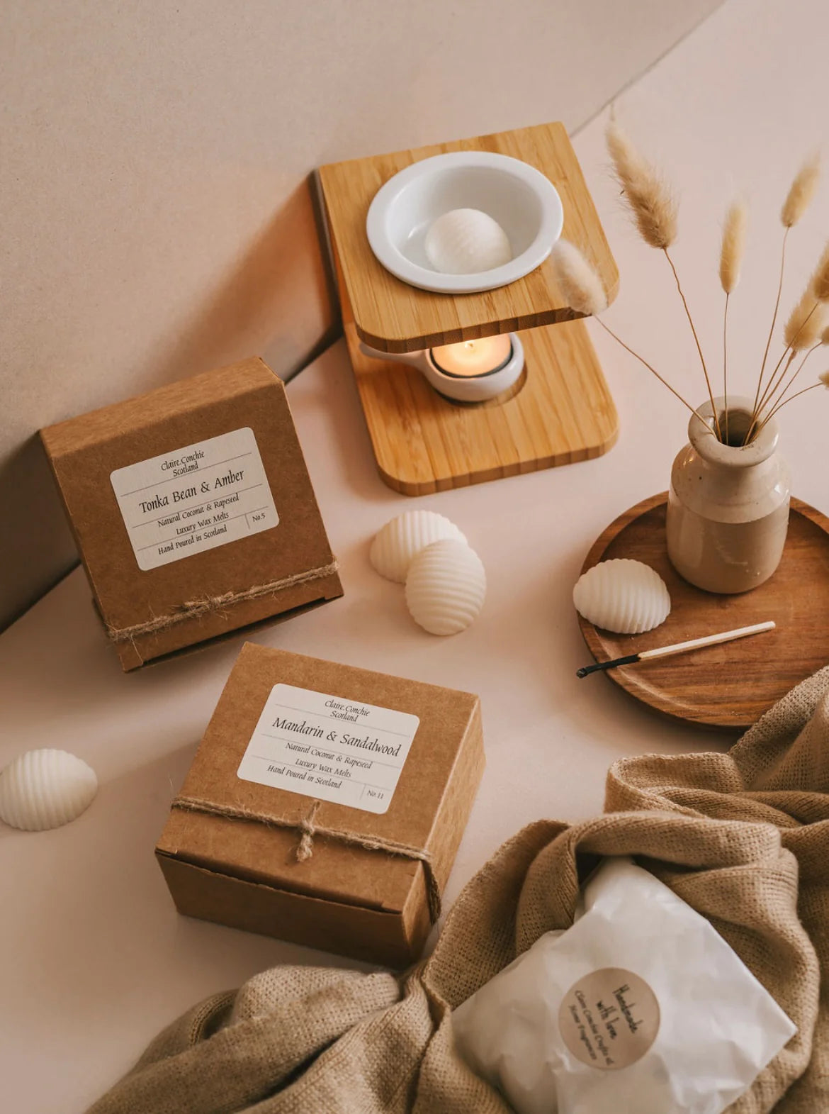 Tonka bean & amber wax melts