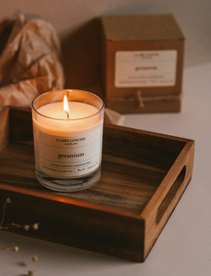Mandarin & sandalwood candle