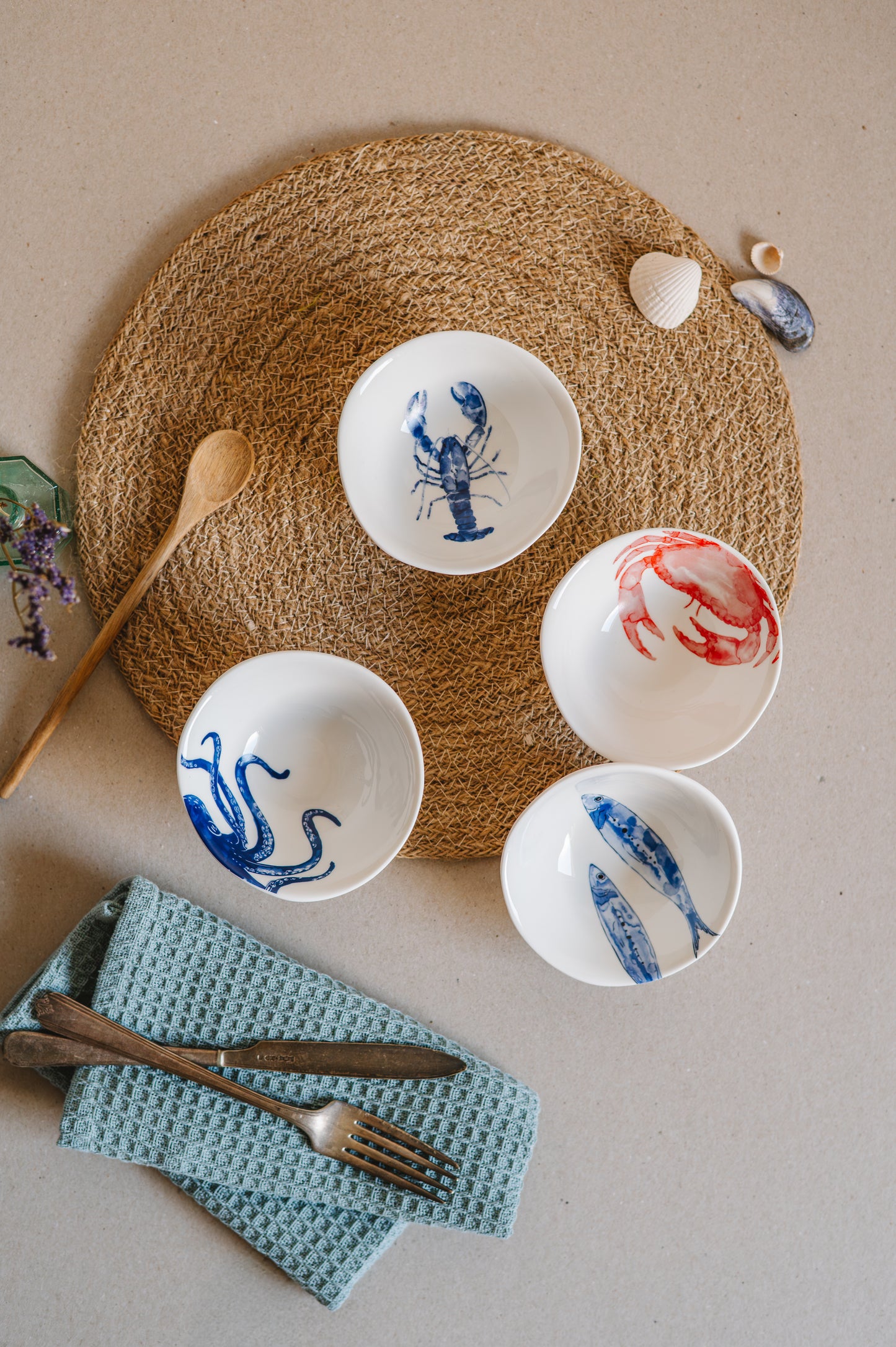 Marine life - set of 4 round dipping bowls