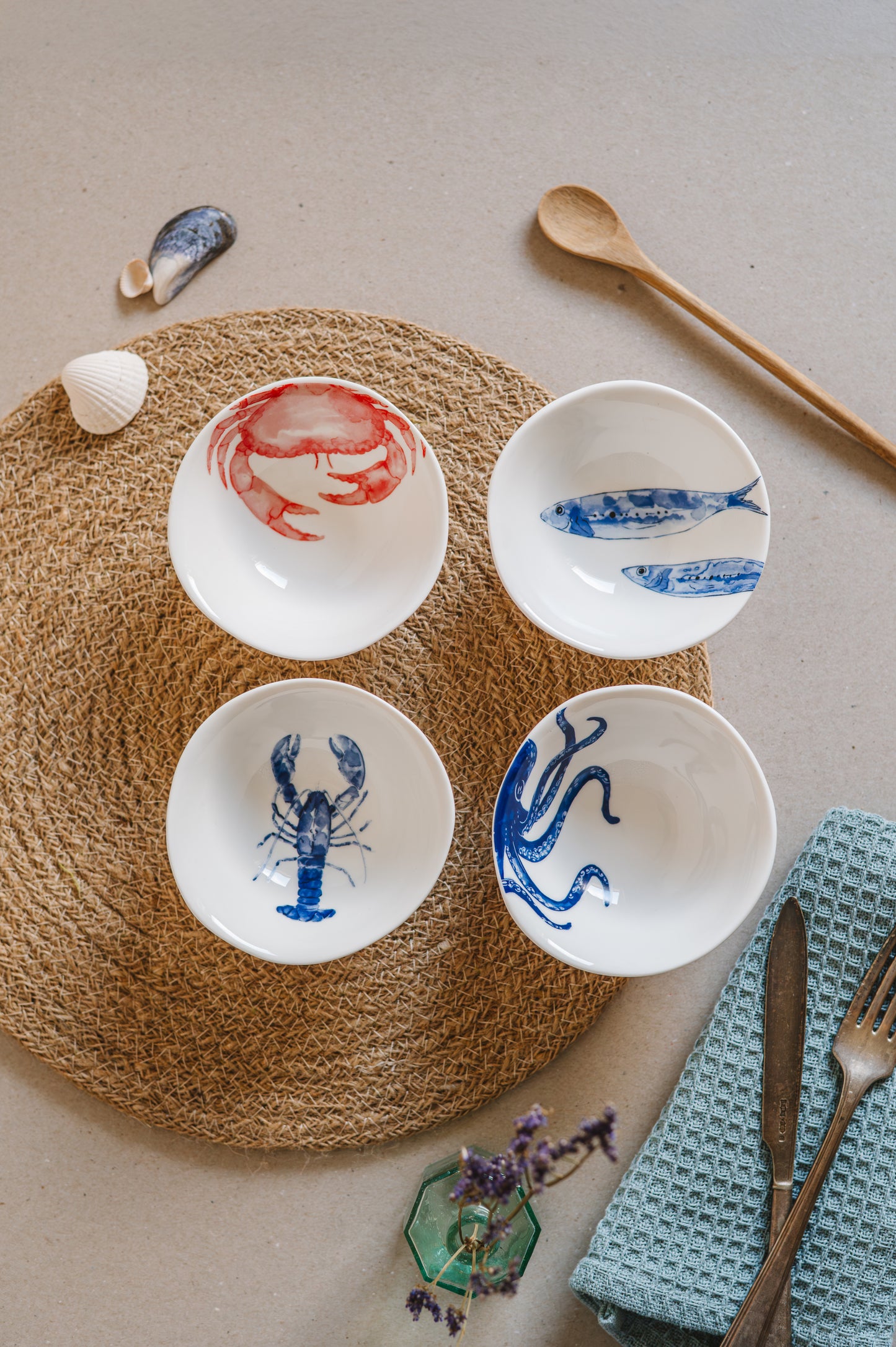 Marine life - set of 4 round dipping bowls