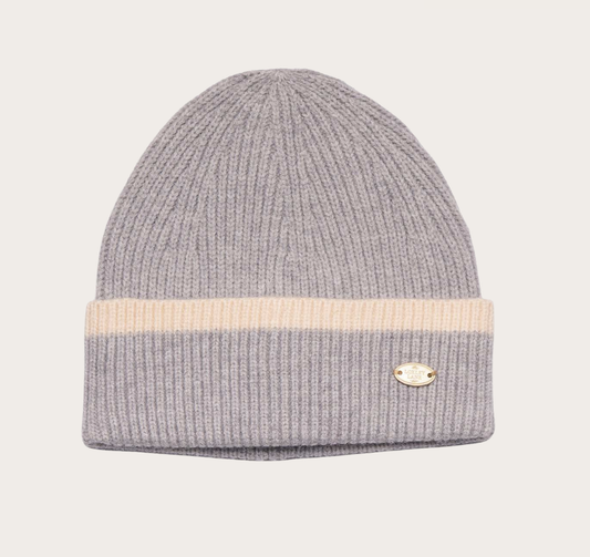 Beanie hat knitted boarder design grey