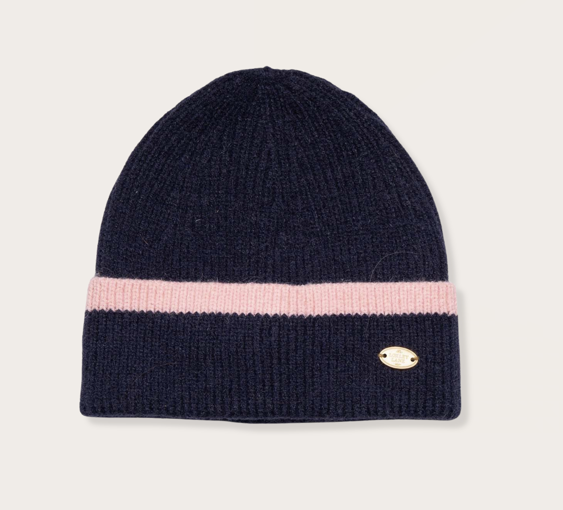 Beanie hat knitted boarder design navy