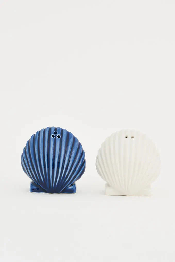 seashell salt and pepper shaker set