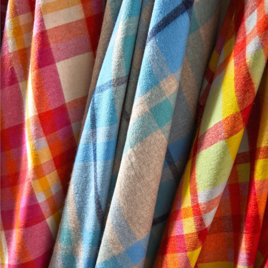 100% lambswool throw - Skye