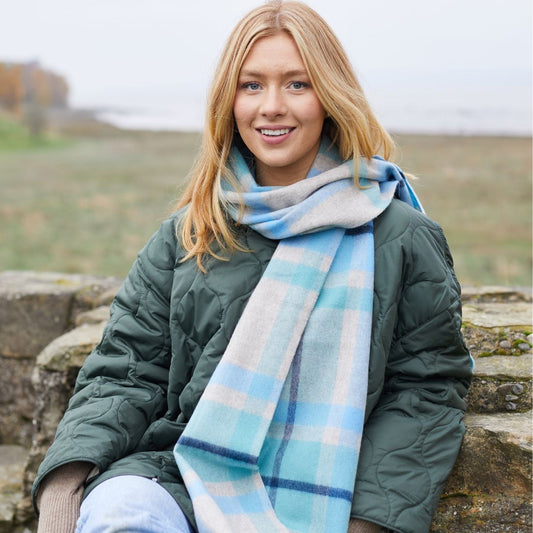 100% Lambswool Skye scarf