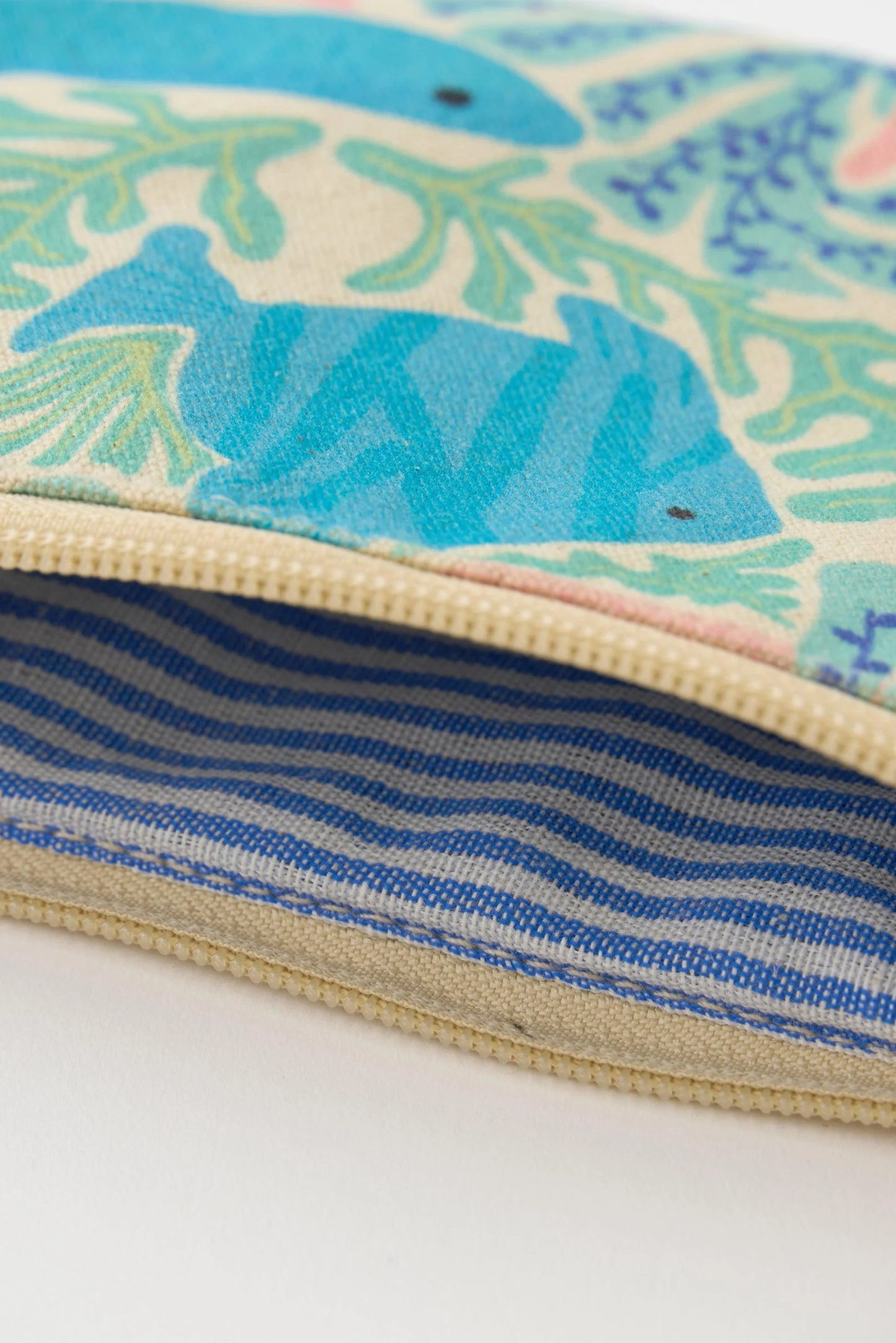 Under the sea clutch bag
